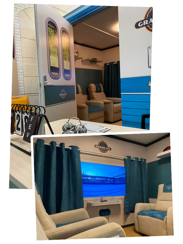 Une cabine de thérapie du voyage, aménagée à l'intérieur et à l'extérieur